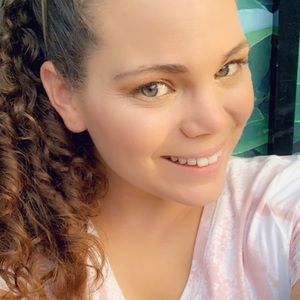 Meet your Posher, Jennie